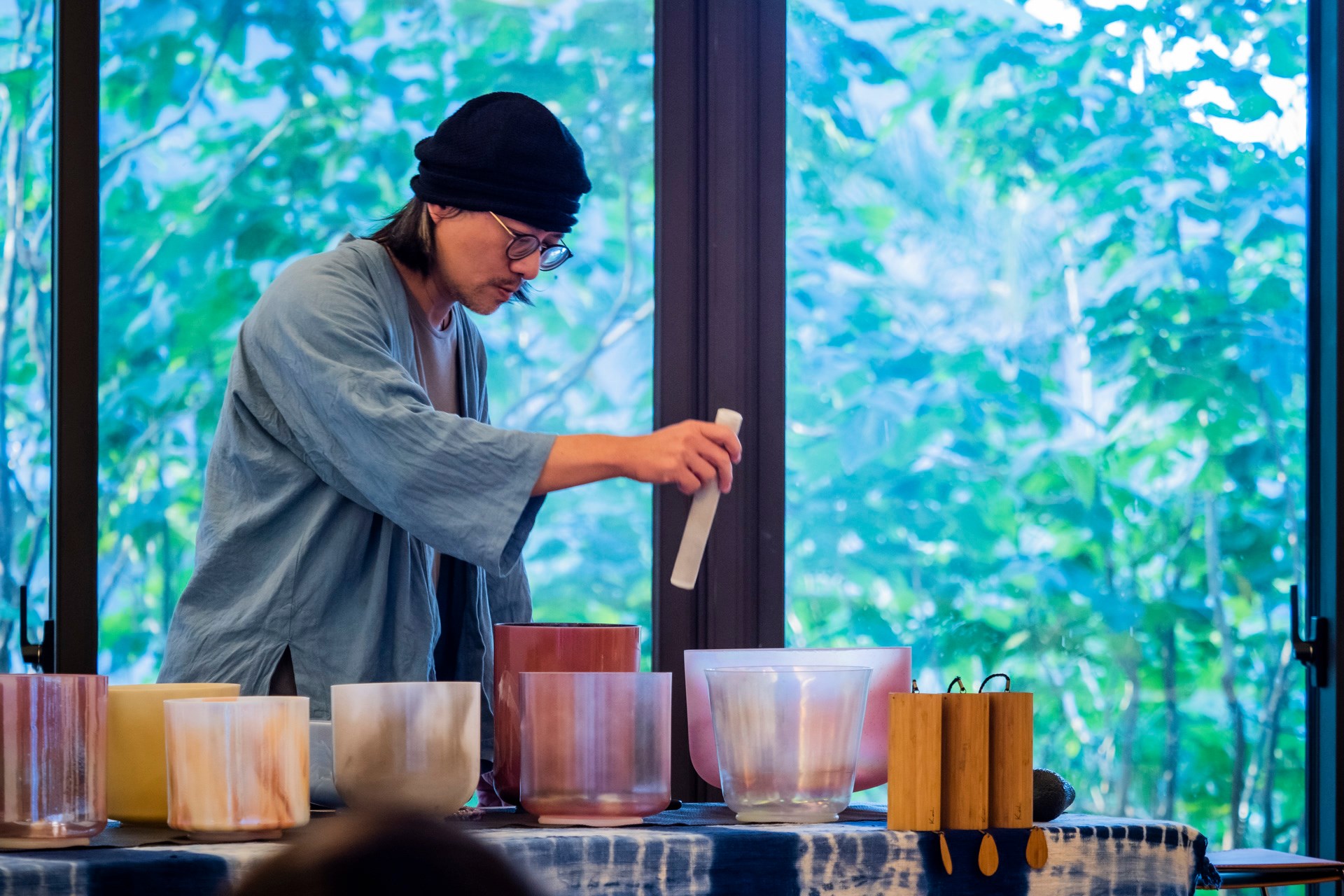 NinenineClass crystl singing bowl concert 02