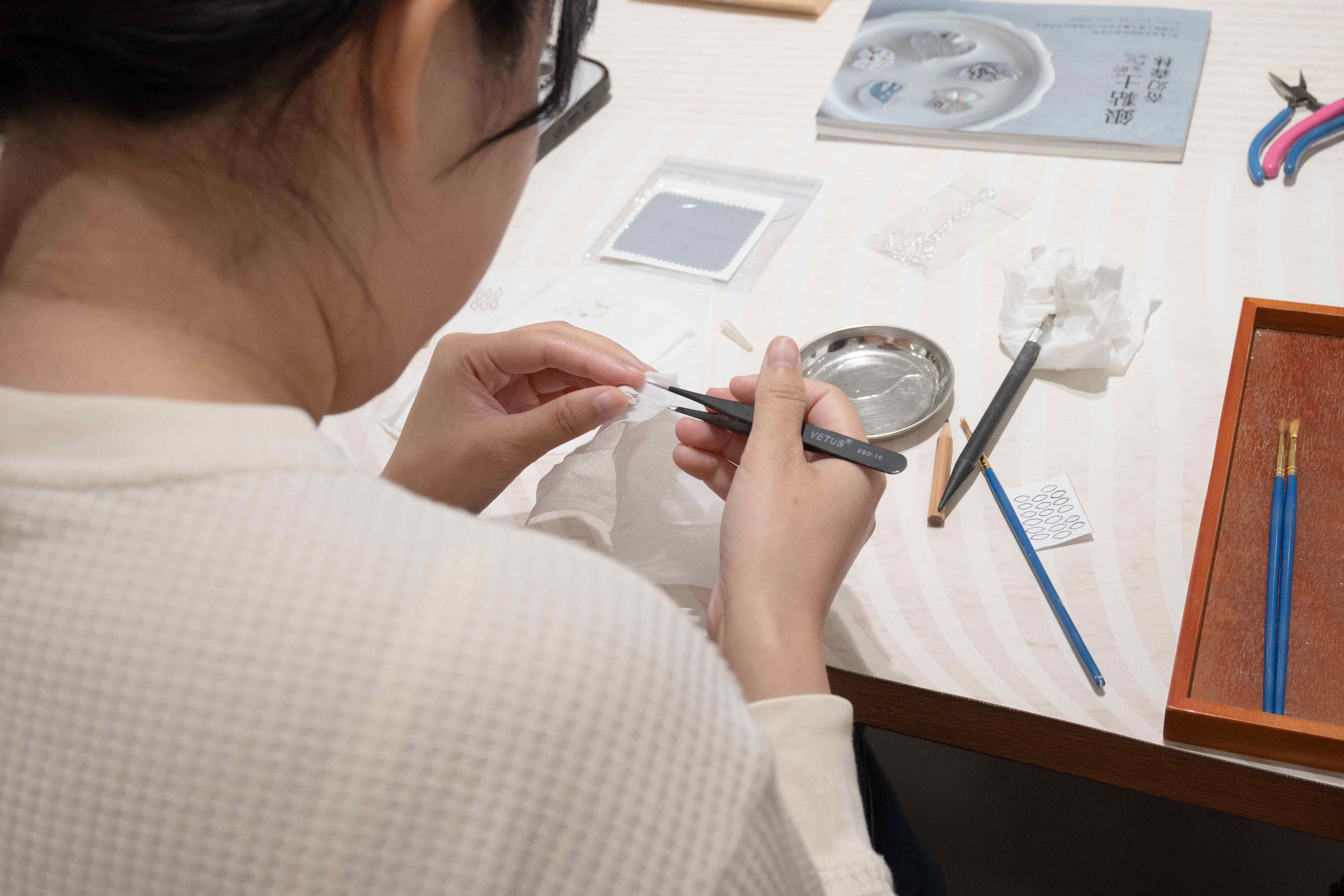 NinenineClass 1130 Lily Silver Necklace 18