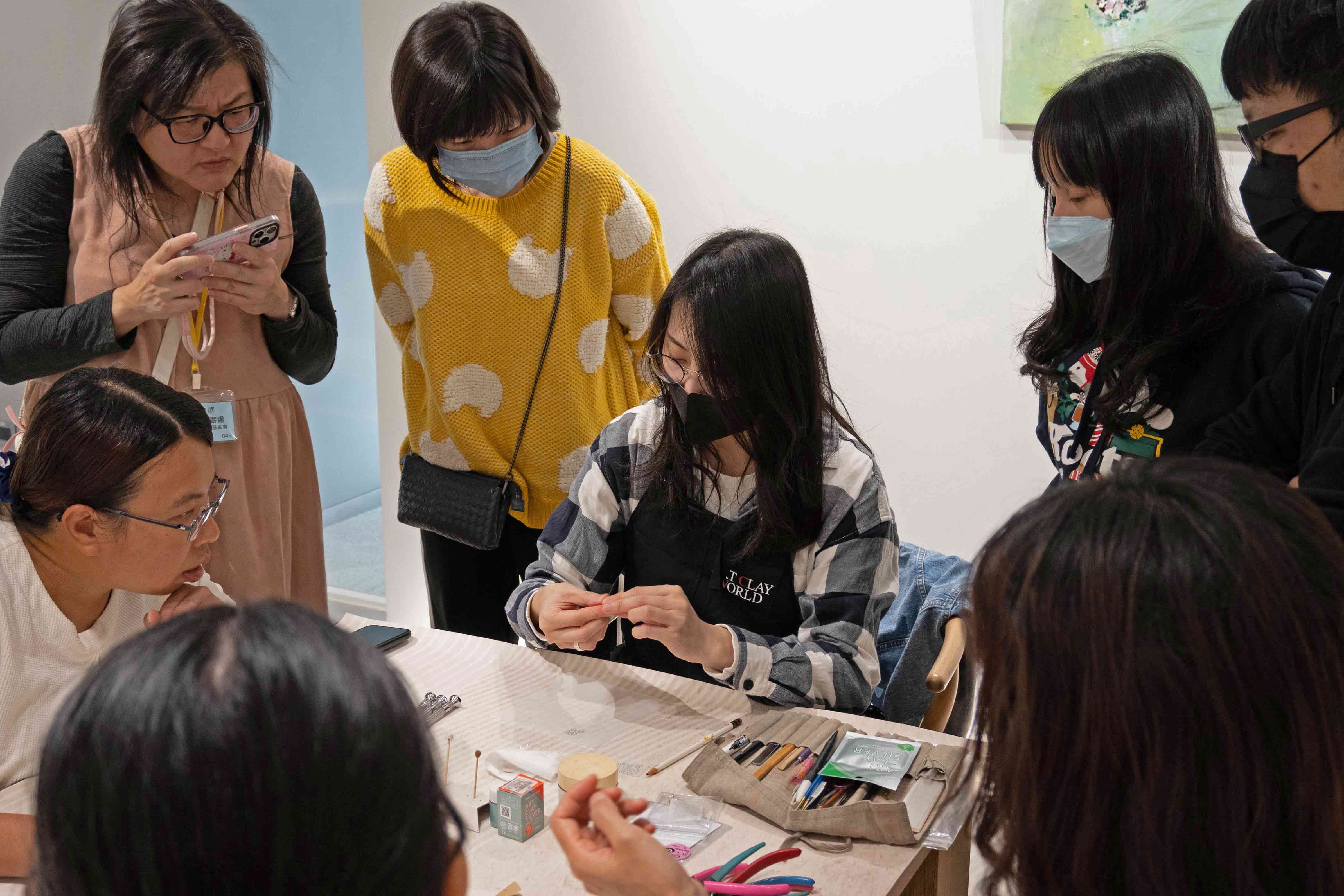 NinenineClass 1130 Lily Silver Necklace 3