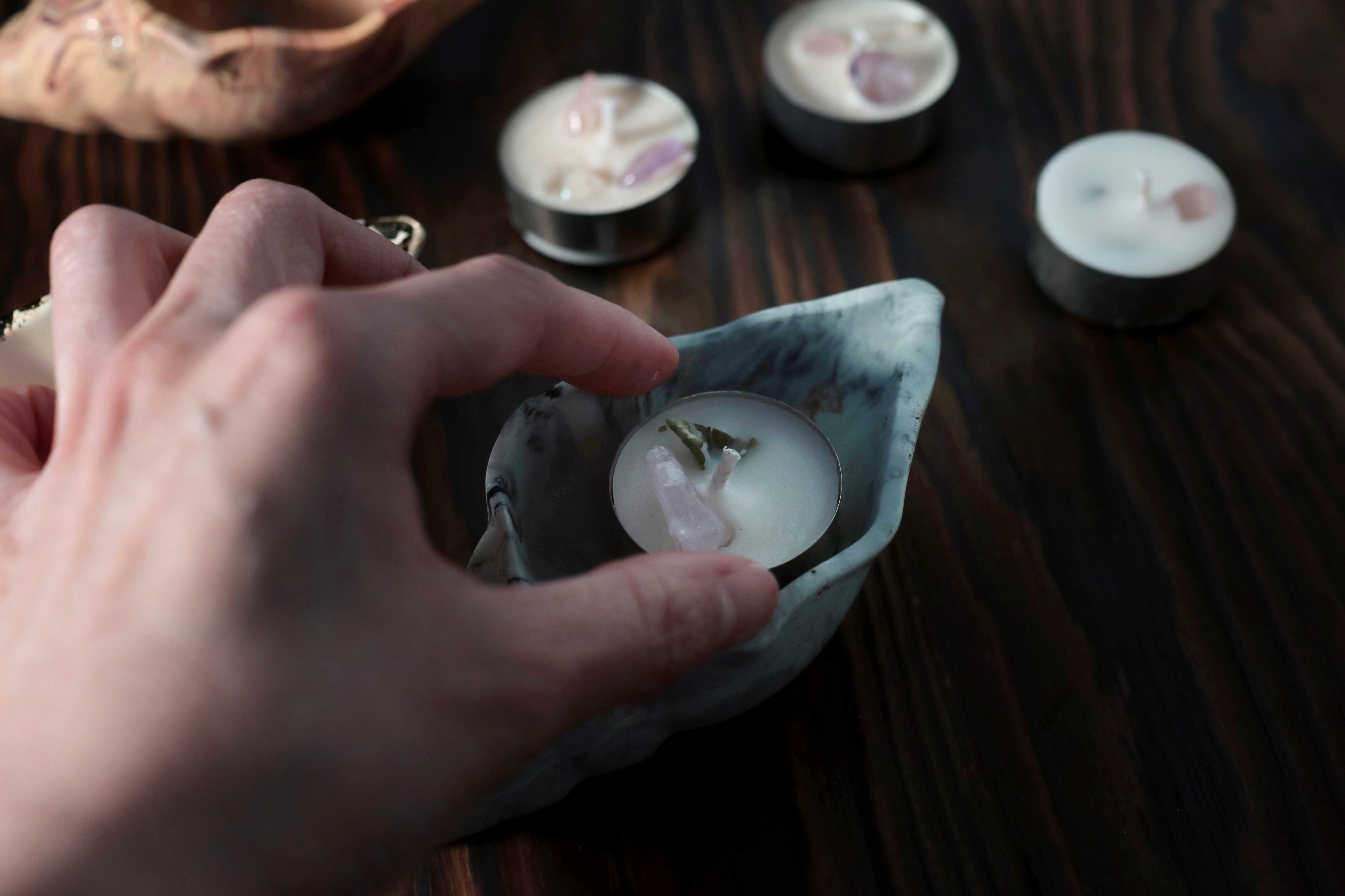 NinenineClass 20250704 0712 Sea Shell Candle 2